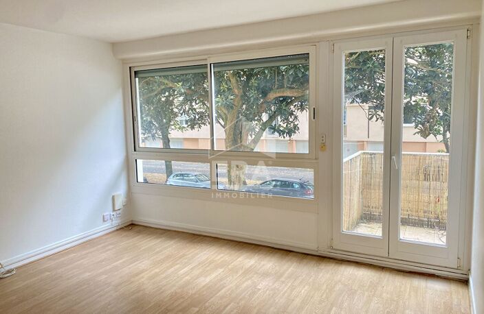 A vendre : Bel appartement T3 lumineux de 66 m² proche de l'université de Pau — photo 2