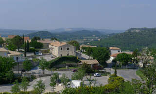 Terrain  2000 m² à vendre à Saint-Restitut (26130)