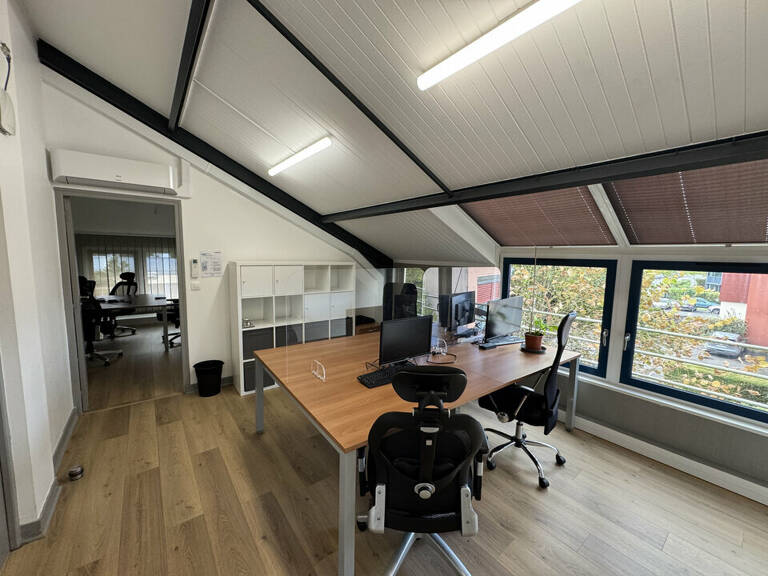 BUREAUX à VENDRE — photo 1