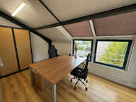 BUREAUX à VENDRE — photo 4