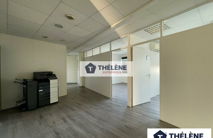 BUREAUX à LOUER — photo 2