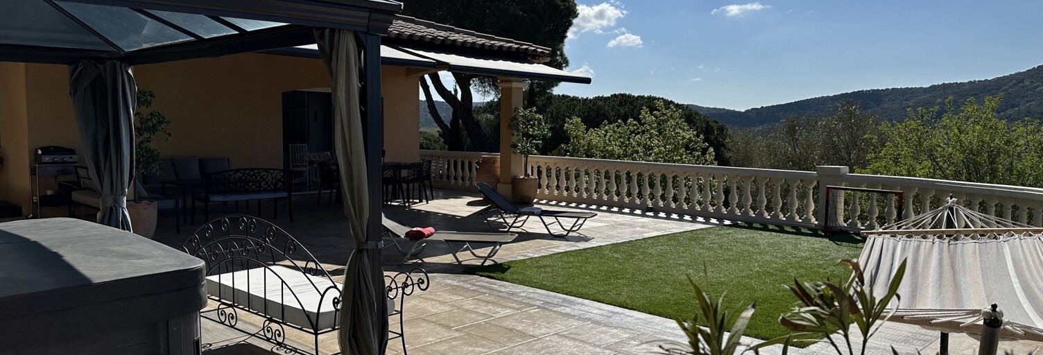 Maison 8 Pièces 235 m² à vendre à Cogolin (83310)