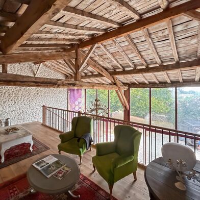 Maison 8 pièces 830000 €