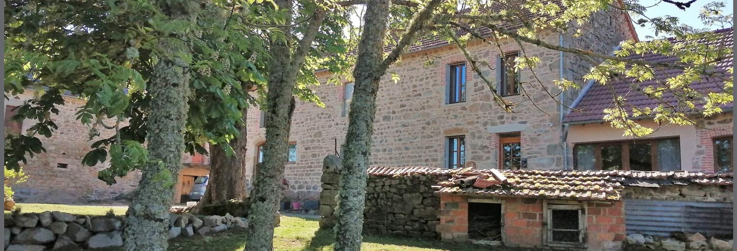 Maison 10 Pièces 320 m² à vendre à Miremont (63380)