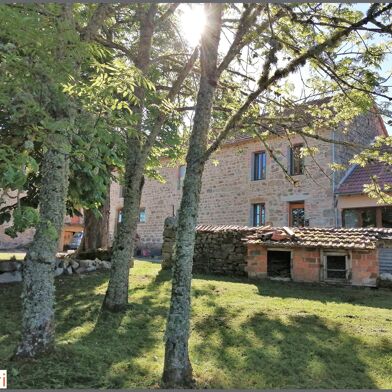 Maison 10 pièces 477000 €