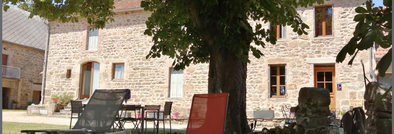 Maison 10 Pièces 320 m² à vendre à Miremont (63380)