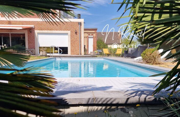 Demeure de maître  300 m²  11 pièces, 7 chambres — photo 2