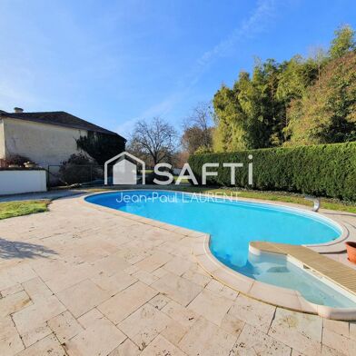 Maison 6 pièces 250000 €