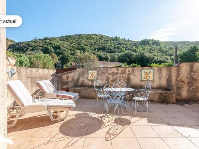 Maison en pierre de 5 pièces principales — photo du bien