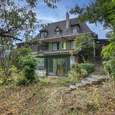 Maison 6 pièces 218325 €