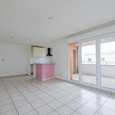 Appartement 4 pièces 244899 €