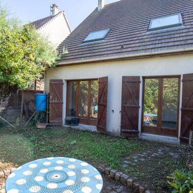 Maison 6 pièces 231440 €