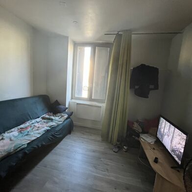 Immeuble  195000 €