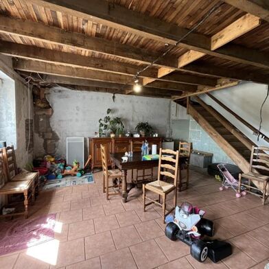 Maison 8 pièces 143640 €