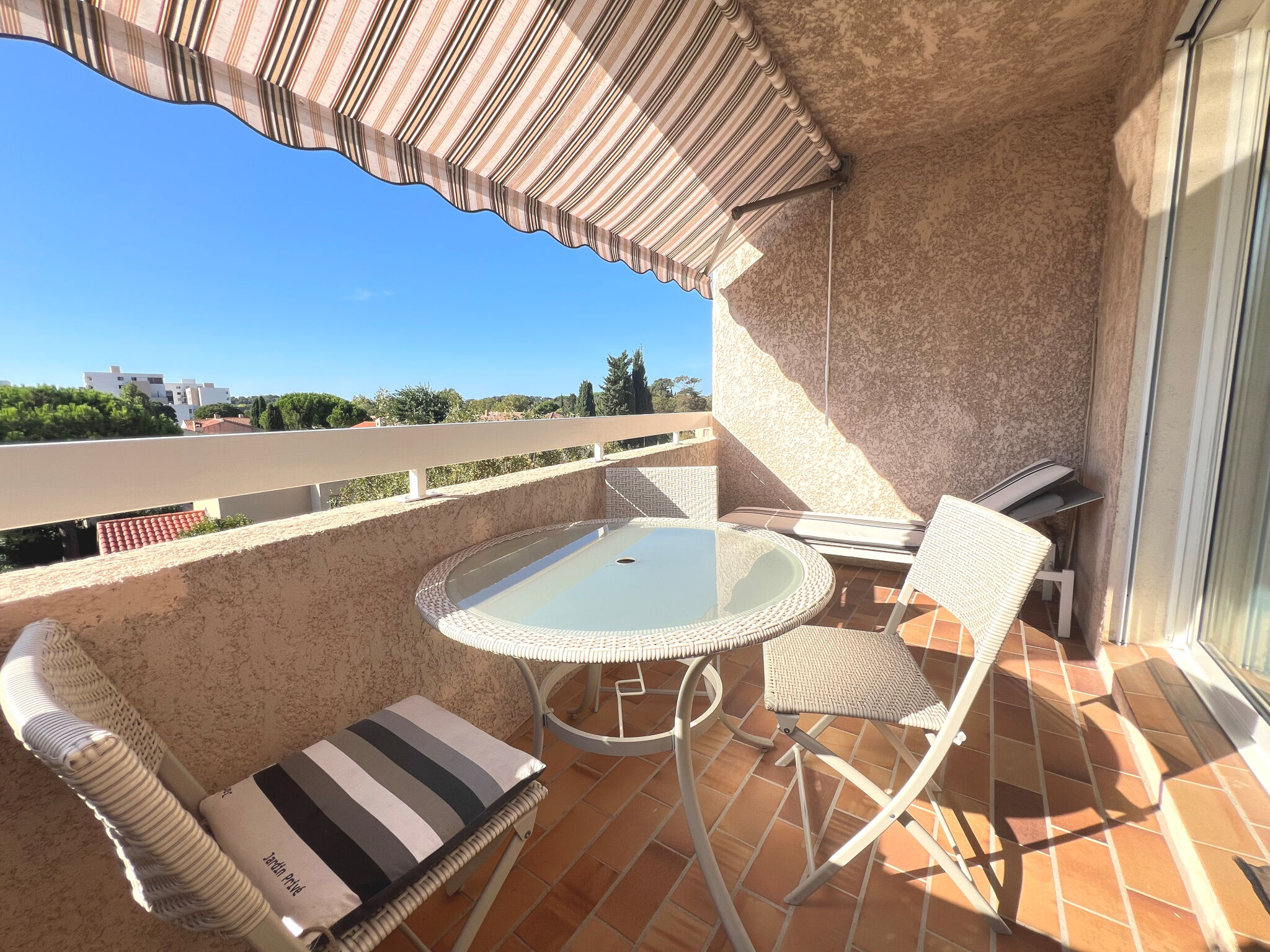 Appartement  T4 à vendre Garde (La) 83130