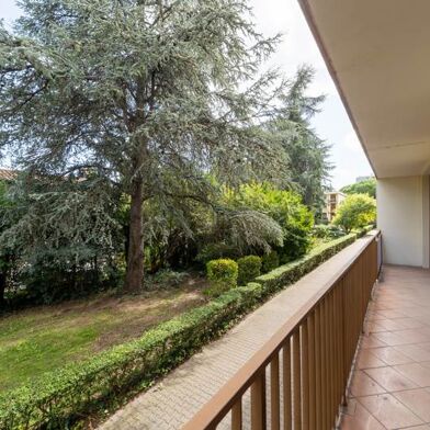 Appartement 5 pièces 231440 €