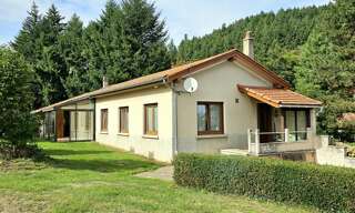 Maison 6 Pièces 137 m² à vendre à Saint-Julien-Molin-Molette (42220)