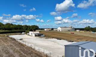 Immeuble  139 m² à vendre à Bouëx (16410)