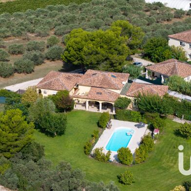 Maison 5 pièces 930000 €