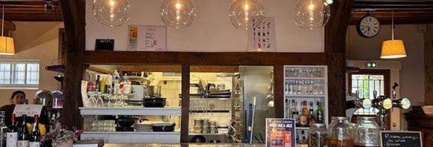 Commerce  251 m² à vendre à Vaux-le-Pénil (77000)