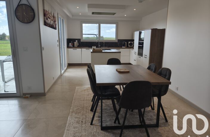 Vente Maison/villa 6 pièces — photo 3