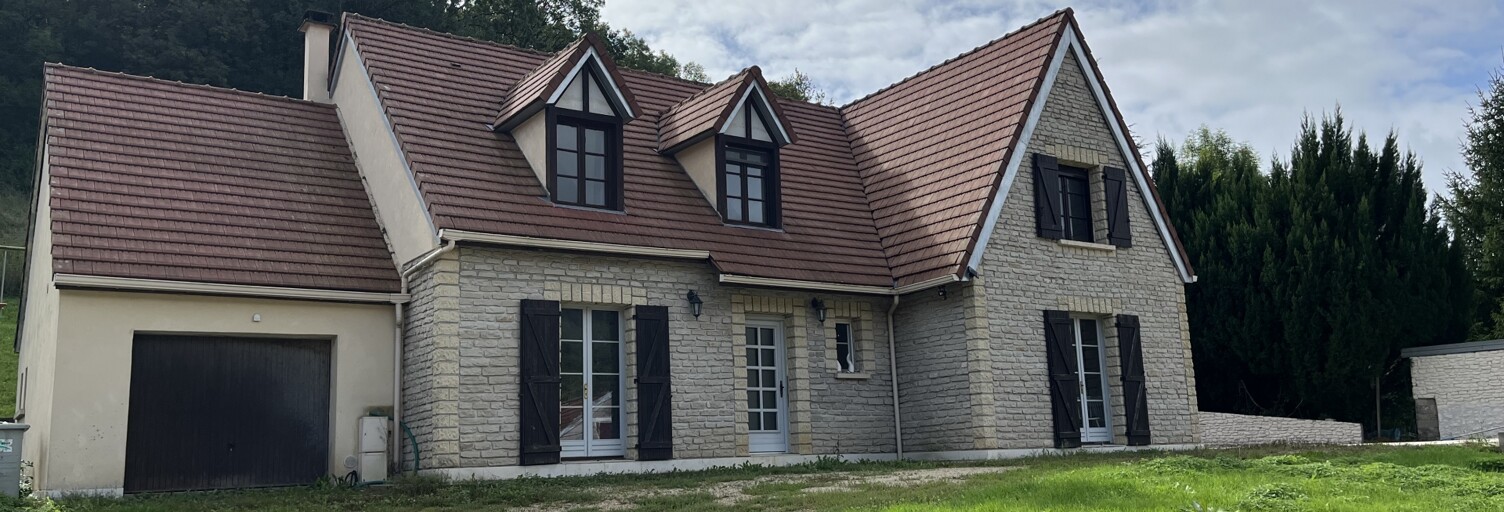 Maison 8 Pièces 198 m² à vendre à Frôlois (21150)