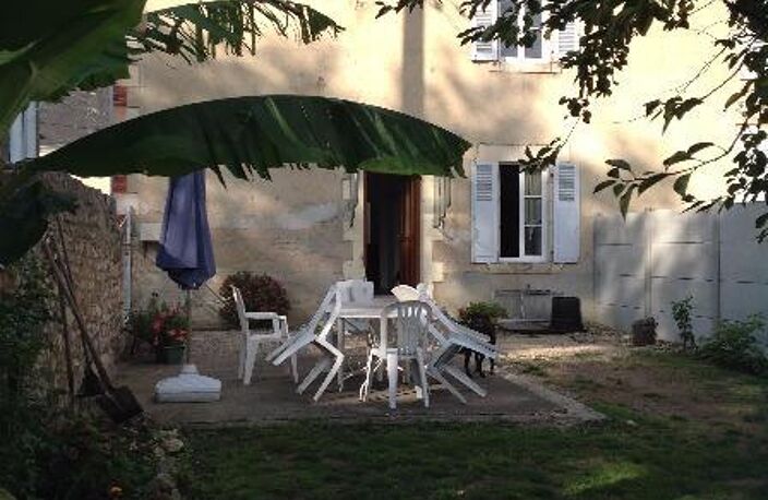 Vente maison 8 pièces 167 m² Saint-Gaultier (36800) — photo 3