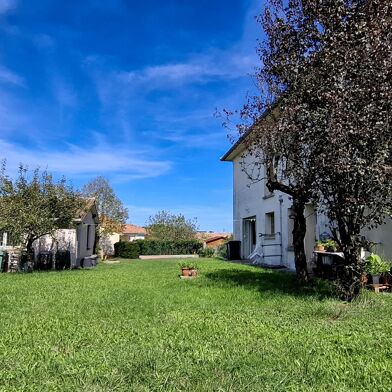 Maison 10 pièces 330000 €