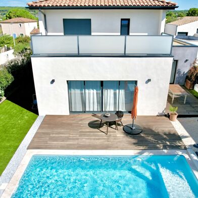 Maison 5 pièces 599000 €