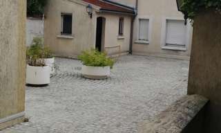 Garage  18 m² à vendre à Périgny (94520)