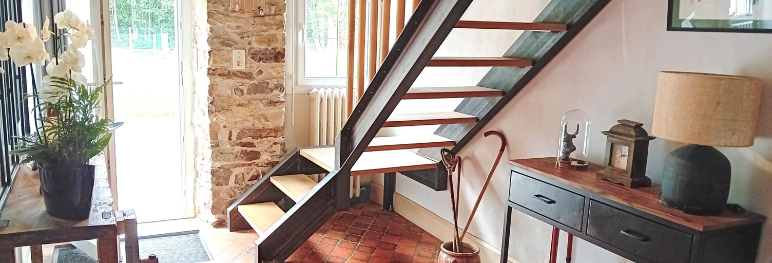 Maison 8 Pièces 200 m² à vendre à Villiers-Charlemagne (53170)