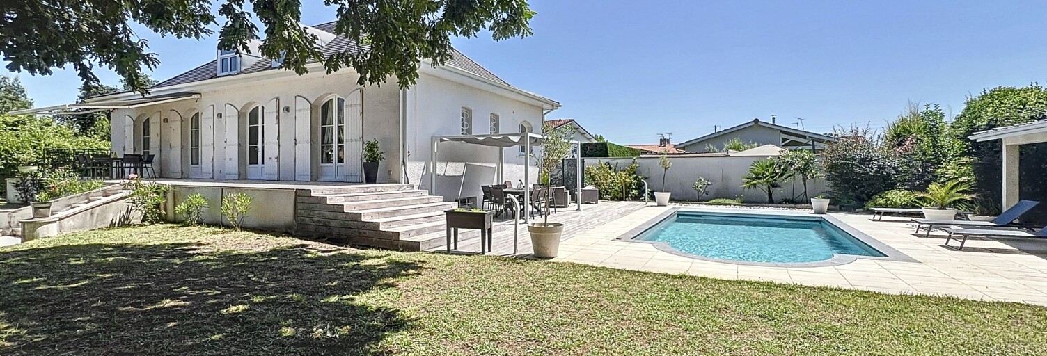 Maison 10 Pièces 250 m² à vendre à Villenave-d'Ornon (33140)