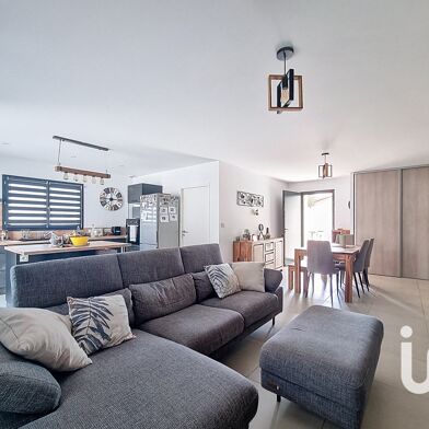 Maison 4 pièces 320000 €