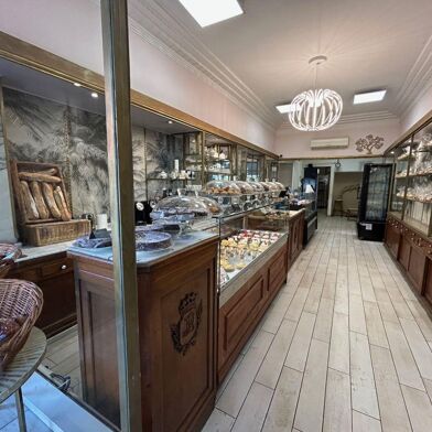 Commerce  258000 €