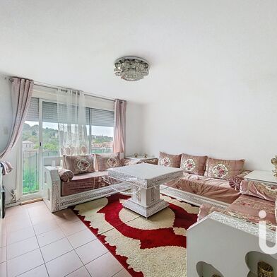 Appartement 3 pièces 70500 €