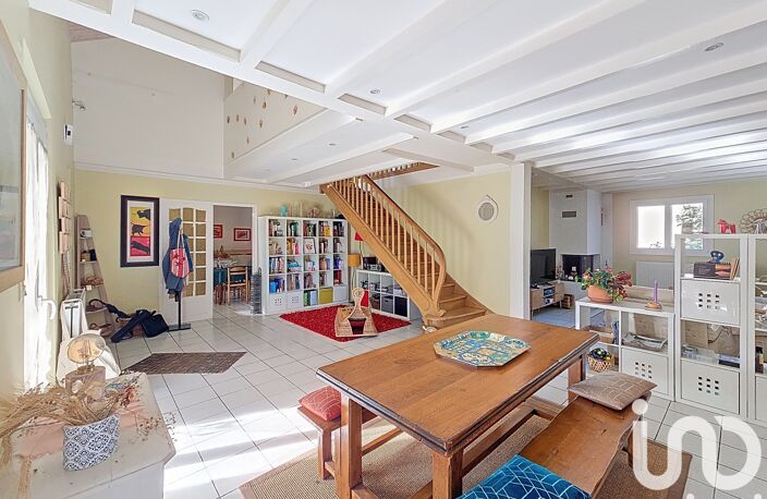 Vente Maison/villa 5 pièces — photo 3