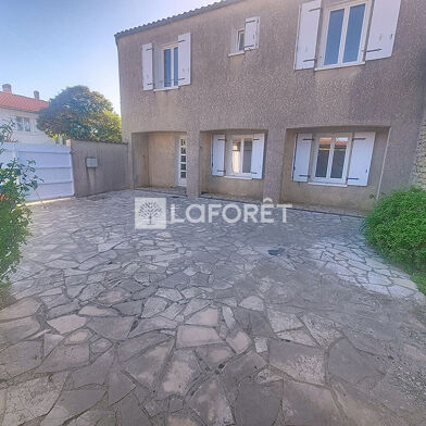 Maison 4 pièces 351750 €