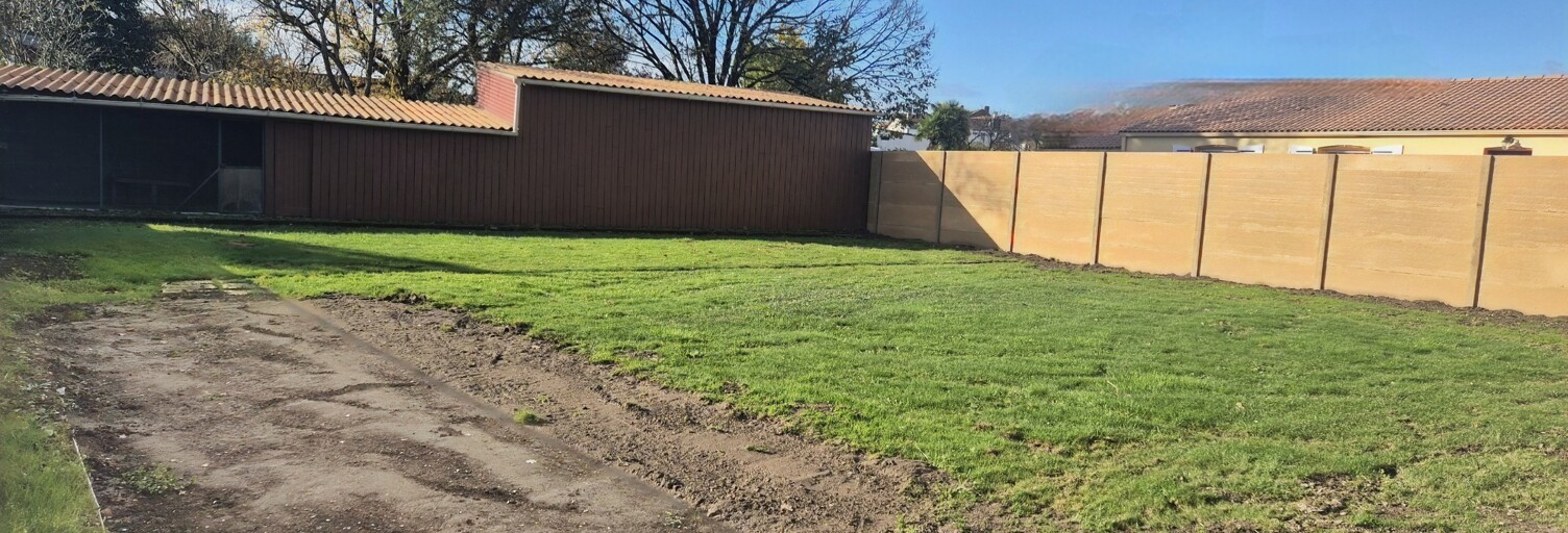 Terrain  400 m² à vendre à La Ferrière (85280)