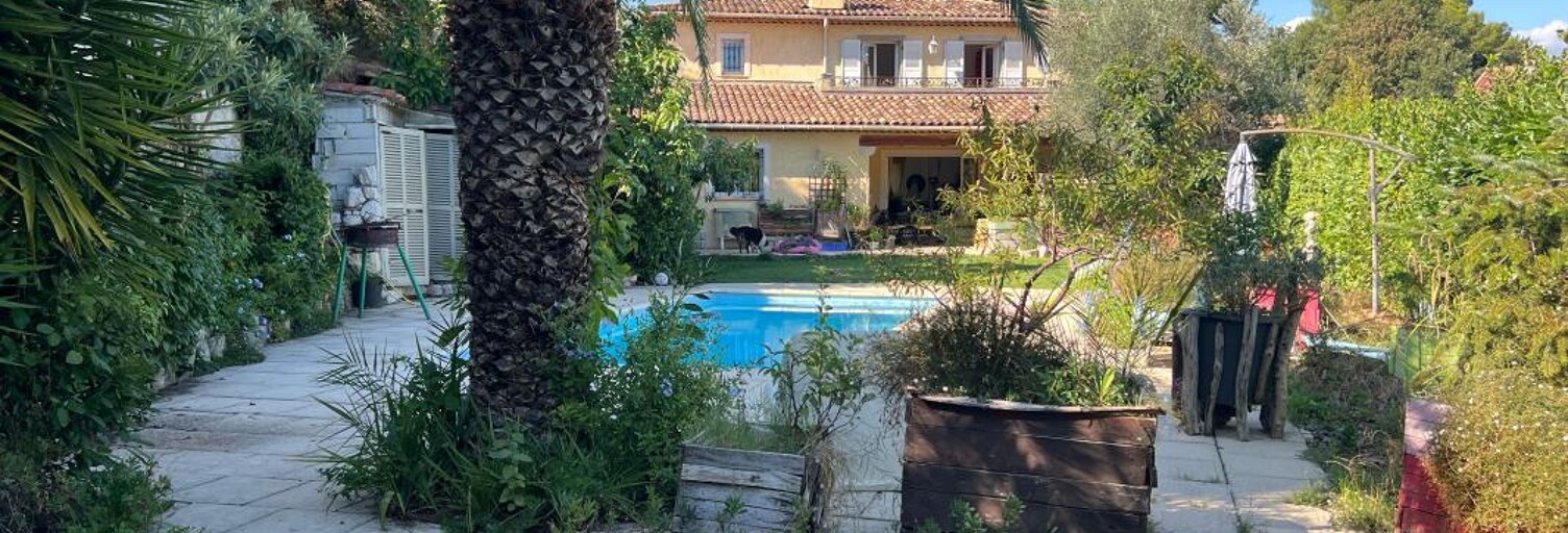 Maison 4 Pièces 140 m² à vendre à Gattières (06510)