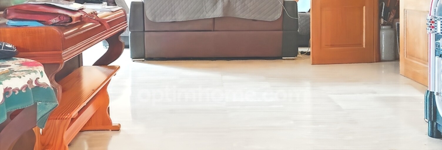 Maison 10 Pièces 217 m² à vendre à La Monnerie-le-Montel (63650)