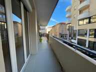 En hyper centre, Appartement 120 m², 3 chambres +  Garage — photo 2