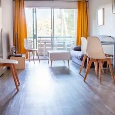 Appartement 3 pièces 800 €