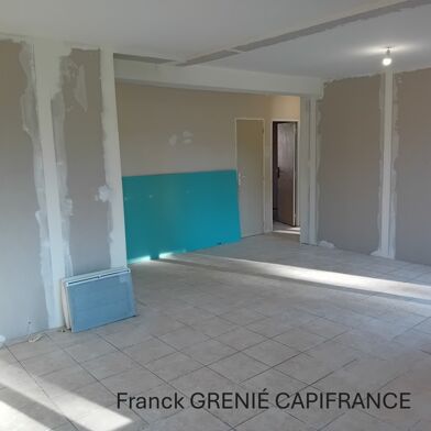Appartement 3 pièces 155000 €