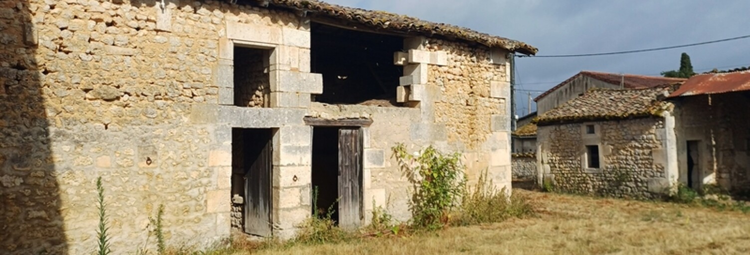 Maison 5 Pièces 157 m² à vendre à Roullet-Saint-Estèphe (16440)