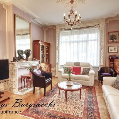 Maison 8 pièces 269500 €