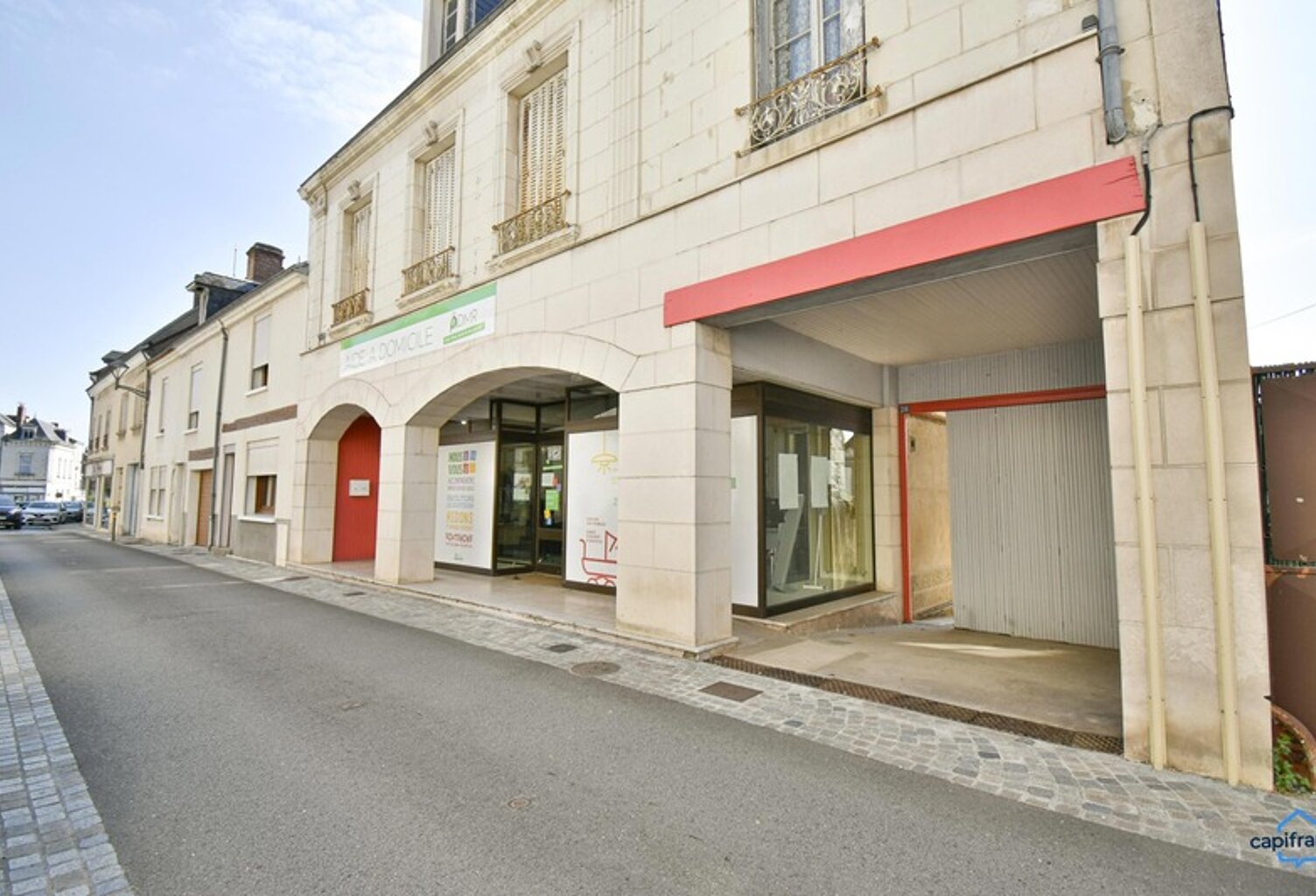 Immeuble à vendre VALENCAY (36) — photo 1