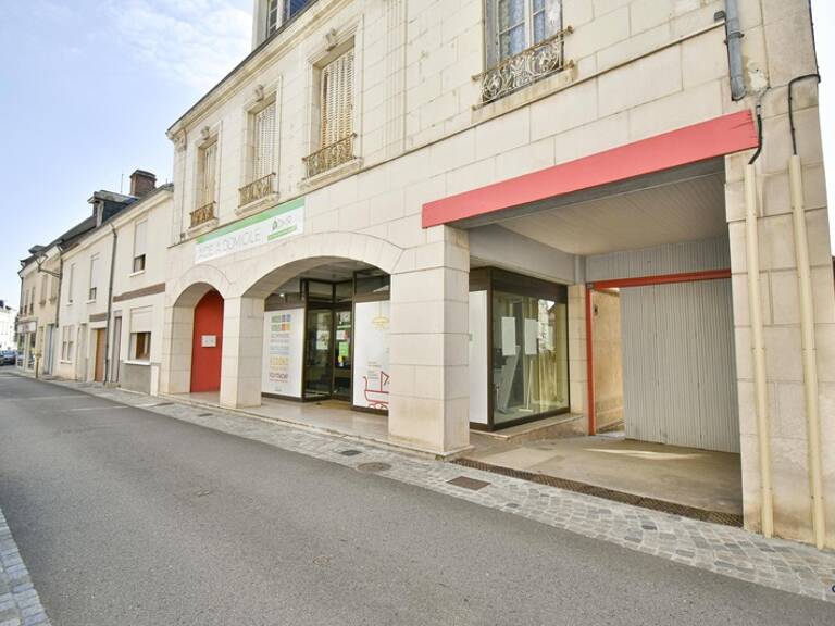 Immeuble à vendre VALENCAY (36) — photo 1