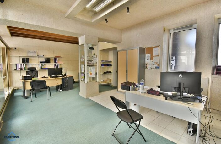Immeuble à vendre VALENCAY (36) — photo 2