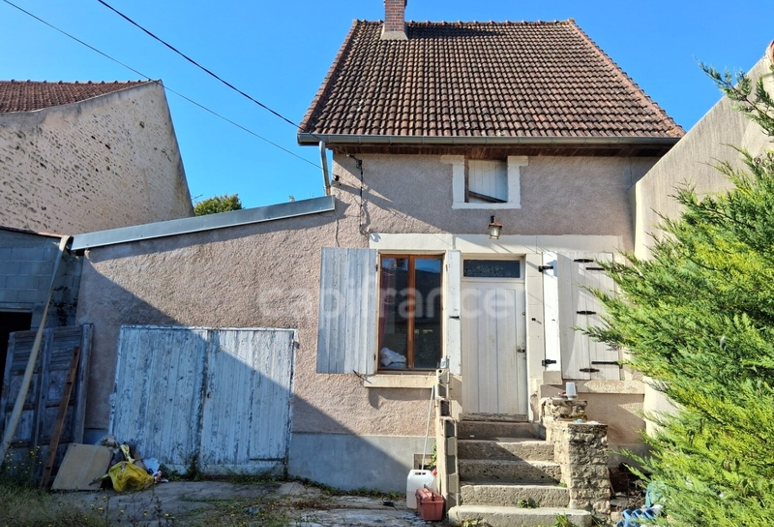 Maison à vendre 3 pièces proche de CLAMECY (58) — photo 1