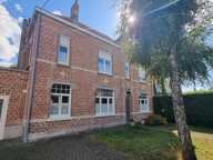 Maison bourgeoise de caractère  sur 3 niveaux–7 chambres – 2 salles d'eau,2 WC  Idéale pour une grande famille ou un investisseur — photo 2
